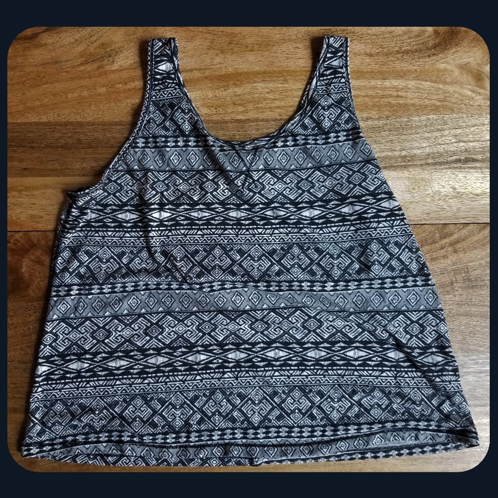 F21 Geometric Print Tank Top